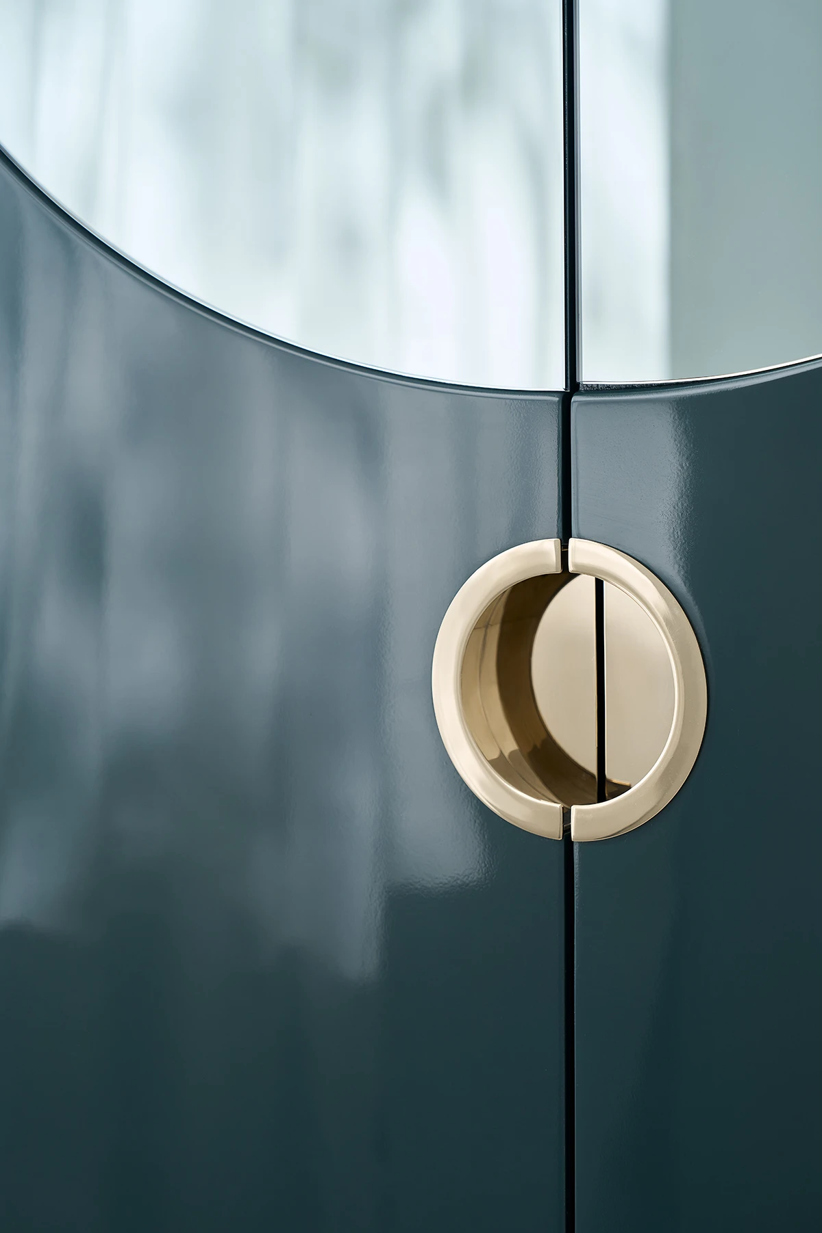 Gelee – Apatite Armoires - Image 5