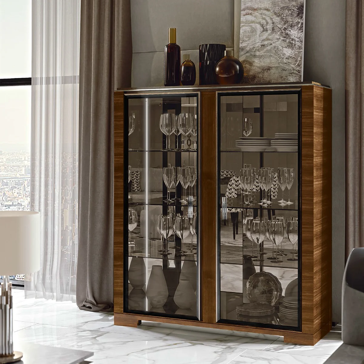 tu-kinh-trung-bay-crystal-2